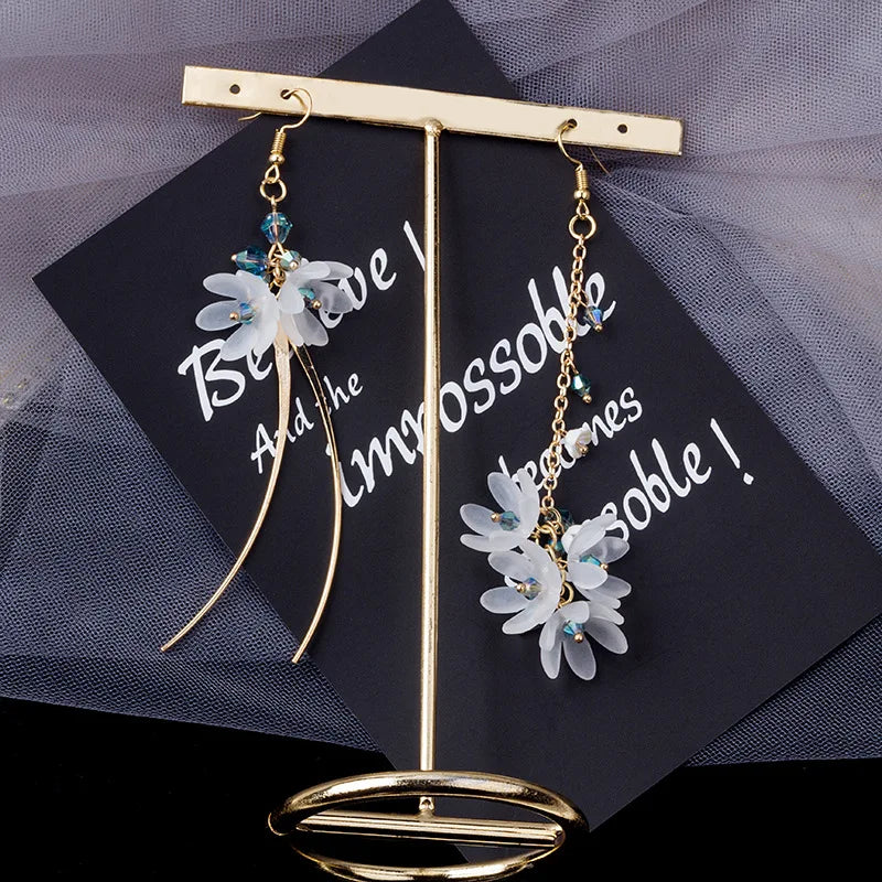 Korean White Acrylic Flower Handmade Earrings - Delicate Statement Jewelry