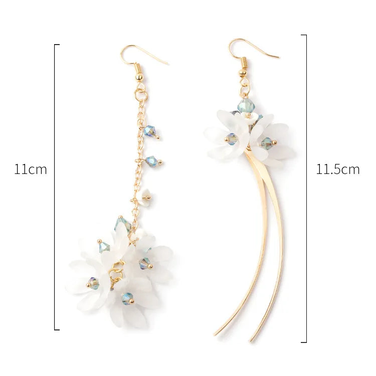 Korean White Acrylic Flower Handmade Earrings - Delicate Statement Jewelry