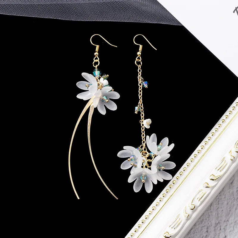 Korean White Acrylic Flower Handmade Earrings - Delicate Statement Jewelry