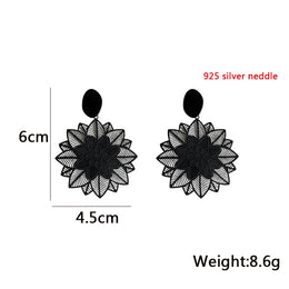 Hollow Net Pendants Dangle Earrings - Vintage Round Zinc Alloy Jewelry