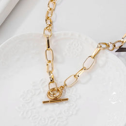 Thick Chain Toggle Clasp Necklace - Modern Statement Jewelry