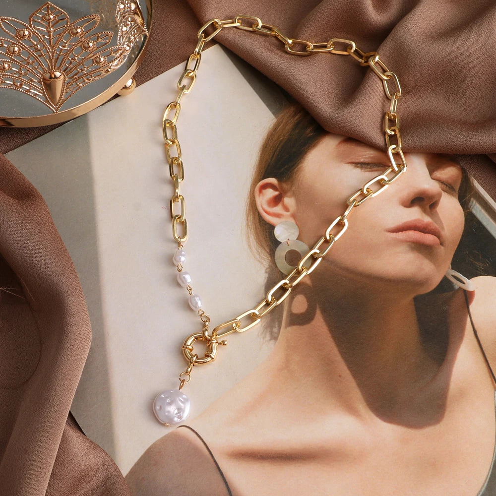 Layered Pearl Thick Chains Pendant Necklace - Trendy Statement Style