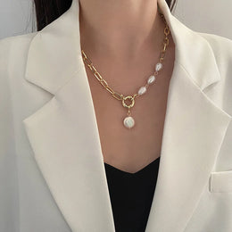 Layered Pearl Thick Chains Pendant Necklace - Trendy Statement Style