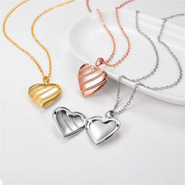 Heart Frame Memory Locket Pendant Necklace - Keepsake Jewelry