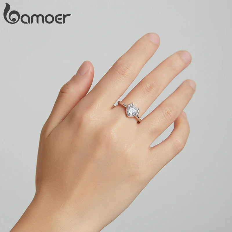 925 Sterling Silver Bright Love Ring - Heart Zircon Trendy Design