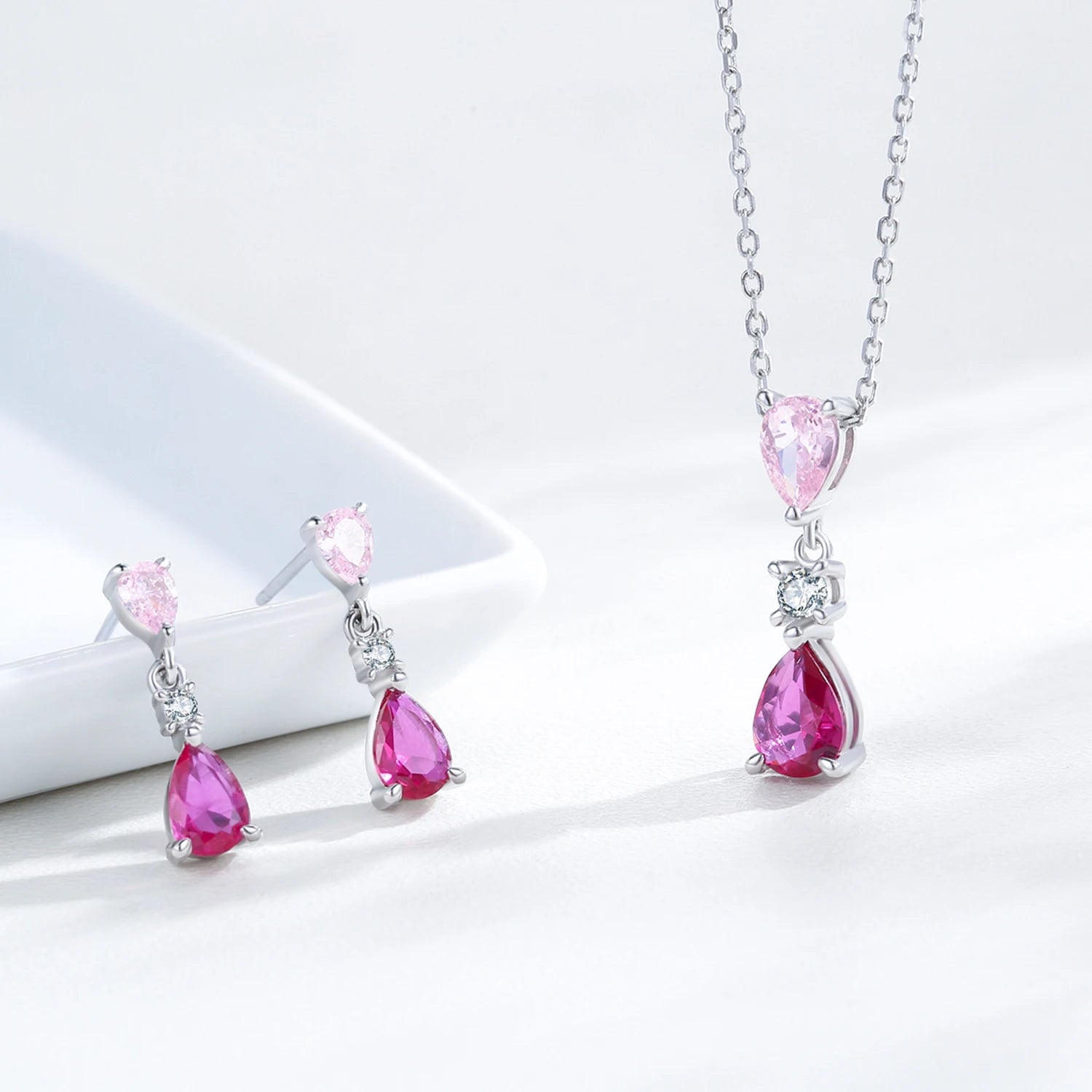925 Sterling Silver Pink Zircon Charm Necklace - Feminine Sparkle Jewelry