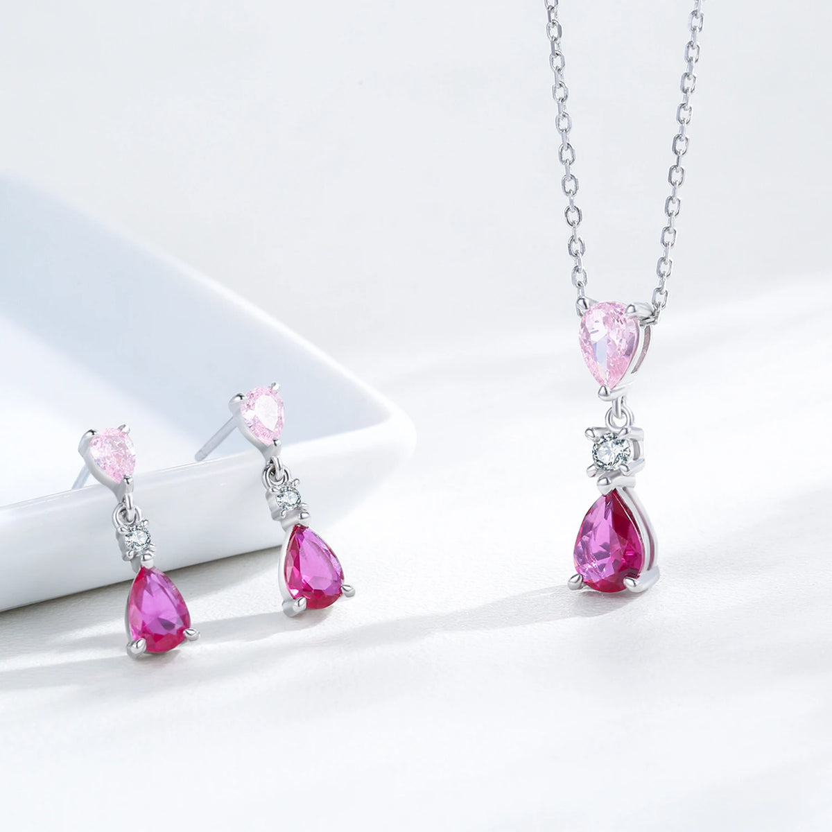925 Sterling Silver Pink Zircon Charm Necklace - Feminine Sparkle Jewelry