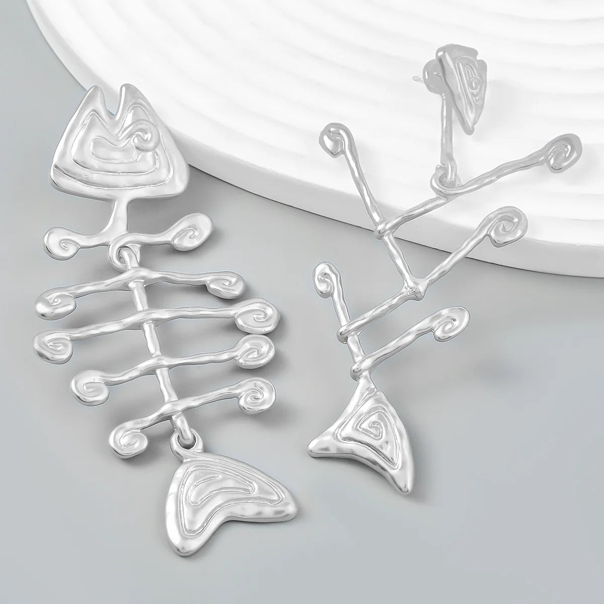 Fish Bone Asymmetric Dangle Earrings - Geometric Zinc Alloy Fashion Jewelry