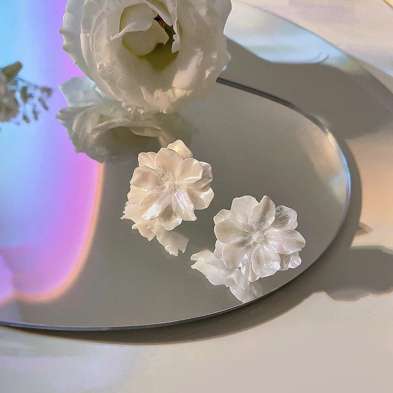 White Flower Stud Earrings - Delicate Statement Jewelry