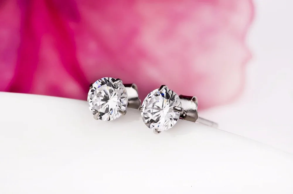 925 Sterling Silver Zircon Studs - Classic Sparkle Earrings