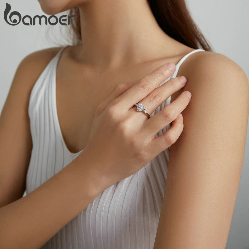 925 Sterling Silver Bright Love Ring - Heart Zircon Trendy Design