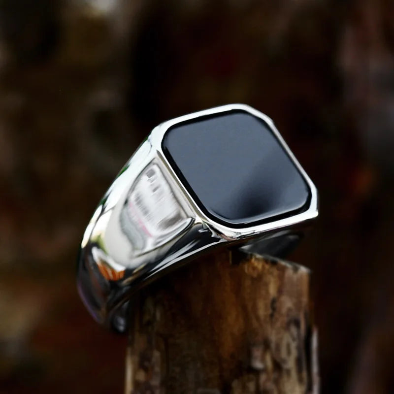 Classic Retro Black Ring - Vintage Dark Statement Jewelry