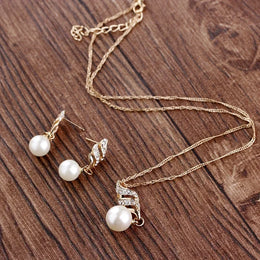 Classic Pearl Jewelry Set - Elegant Necklace and Earrings Collection